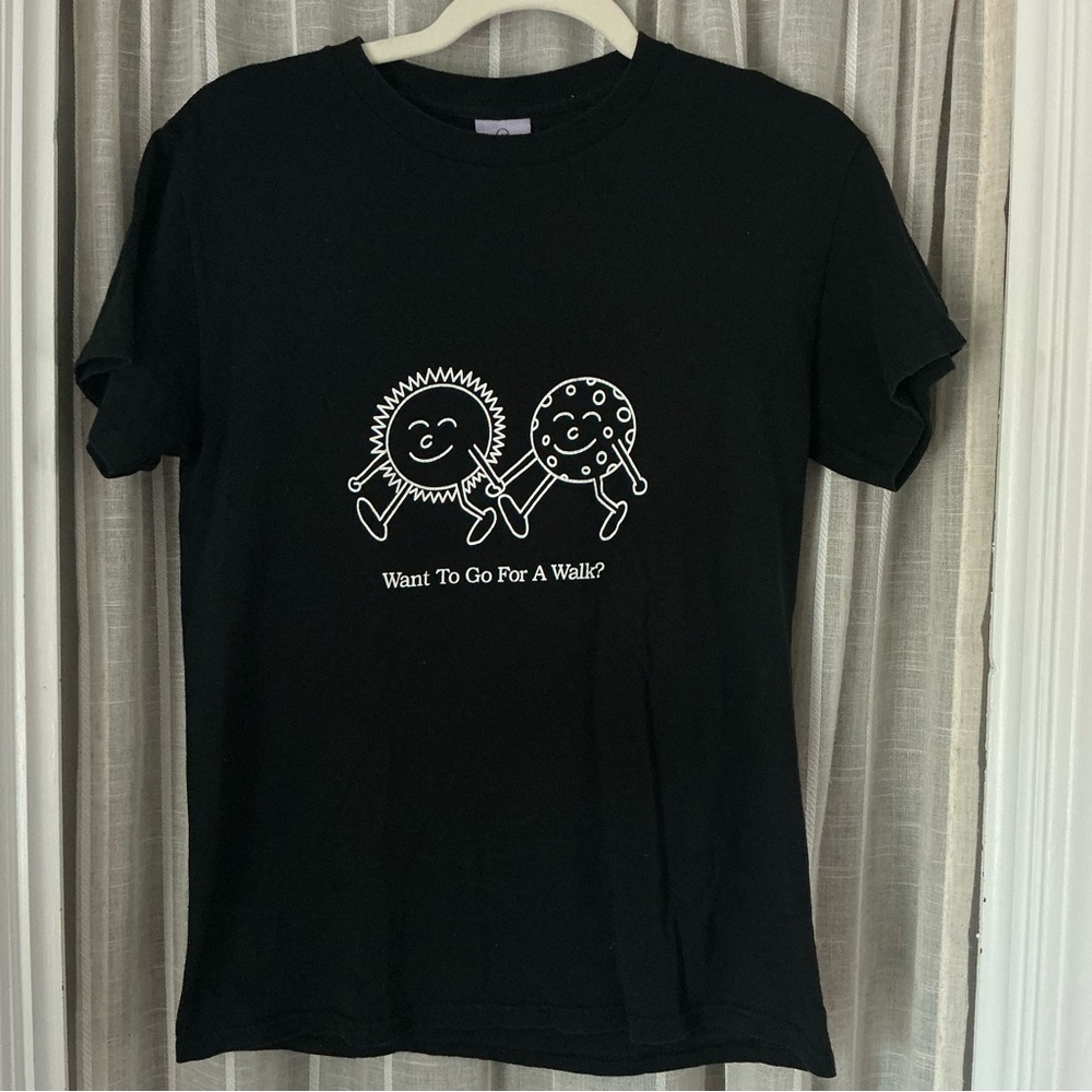 Unisex Lonely Ghost ‘Want To Go For A Walk?’ graphic T